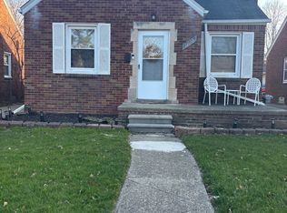 14690 Lydia Ave, Eastpointe, MI 48021