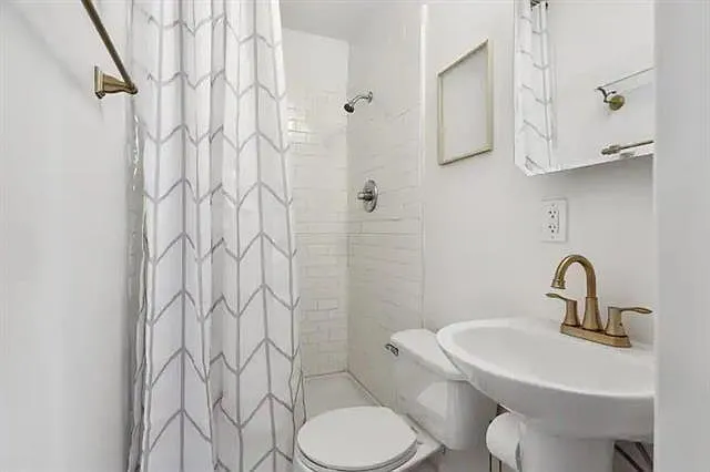 6125 General Haig St — Photo 8