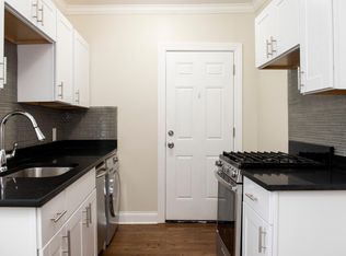 3815-23 N Greenview Ave #17-10E, Chicago, IL 60613
