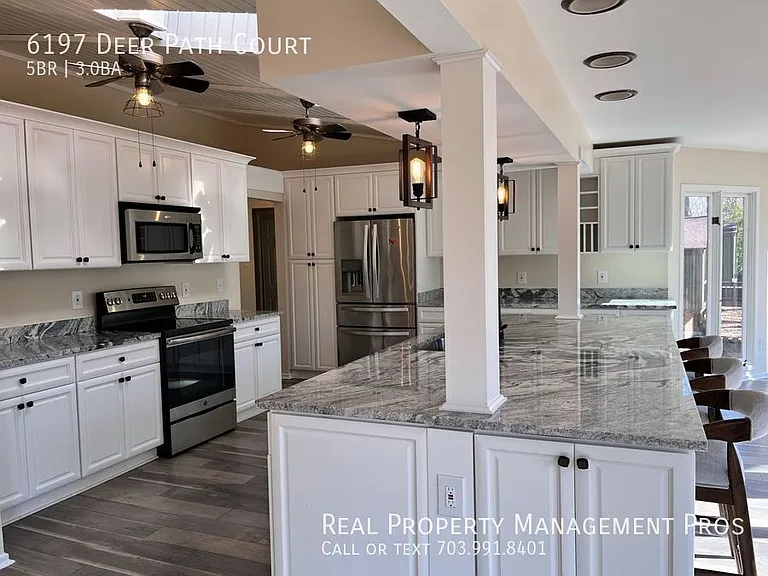 6197 Deer Path Ct — Photo 7