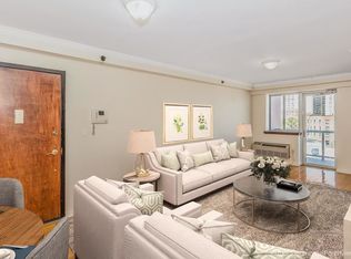 102-10 Queens Blvd #63, Forest Hills, NY 11375