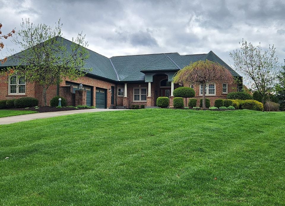 1st image of 7352 Great Waters Ln