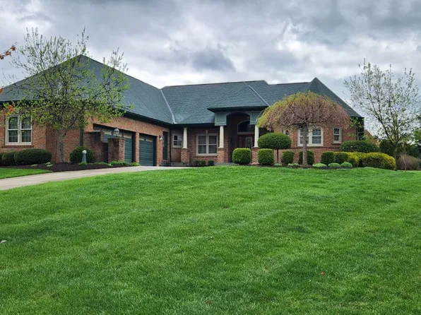 7352 Great Waters Ln, West Chester, OH 45069