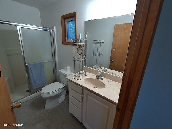 5th image of 701 Westlawn St
