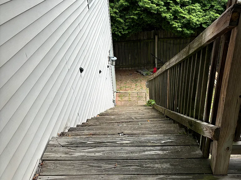 131 E Norwood Ave — Photo 22