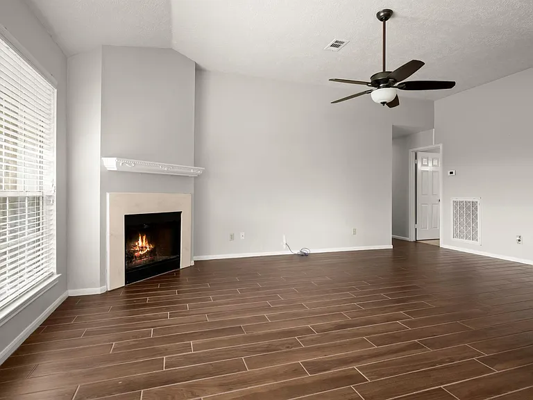 11307 Travelers Way Cir — Photo 7