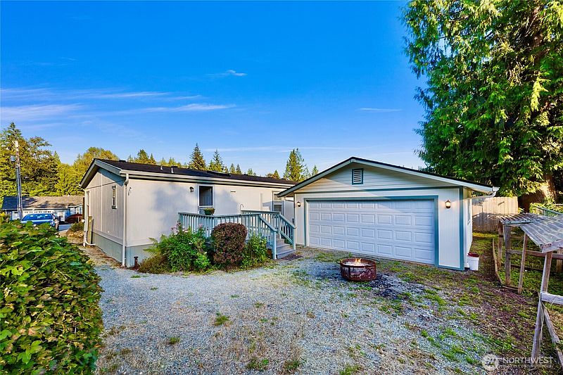 2nd image of 455 Fir lane