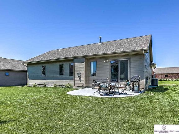 2nd image of 11721 S 202nd St