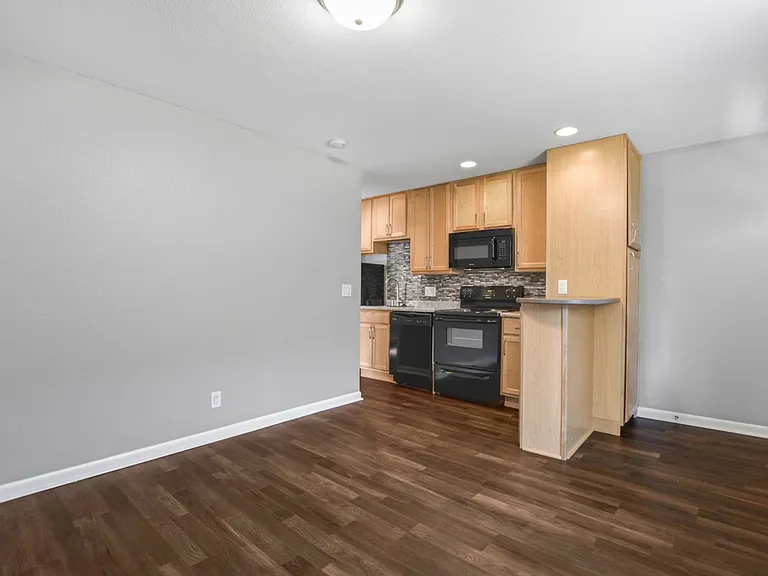 3315 Wells Ave #3325 — Photo 18
