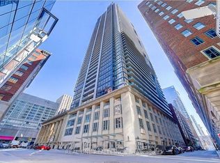 70 Temperance St #4109, Toronto, ON M5H 0B1