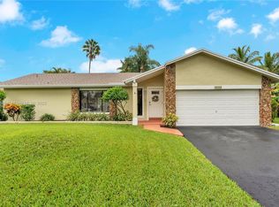 2653 NW 98th Ter, Coral Springs, FL 33065
