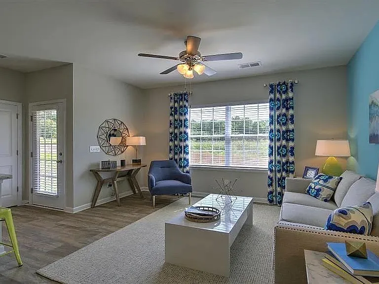 6147 Guildford Hill Ln — Photo 5