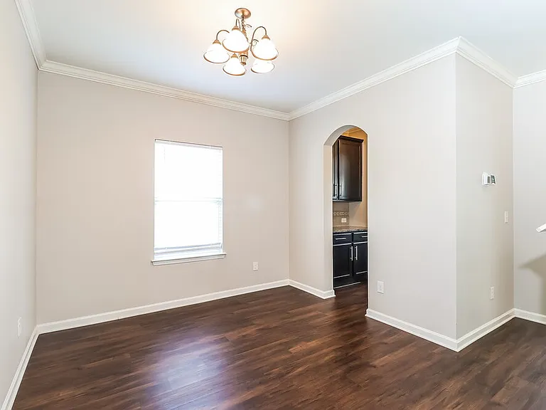 2101 Lake Vista Dr — Photo 7