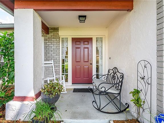 4th image of 15717 Greater Groves Blvd