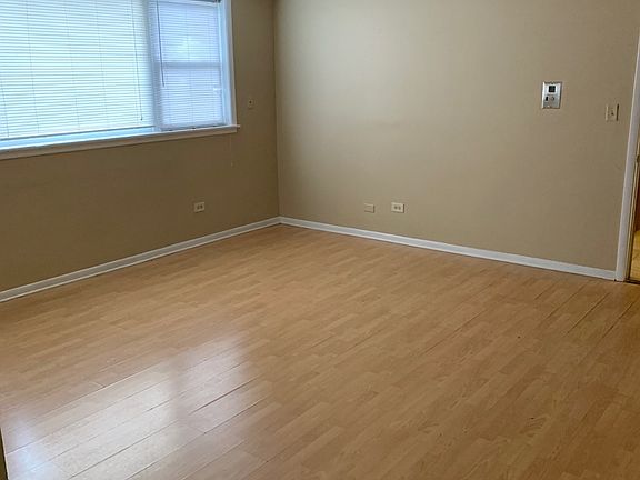 5th image of 4337 Prescott Ave APT 3A