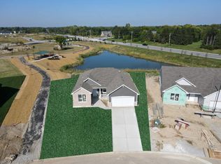 10910 Charles Dr, Crown Pt, IN 46307