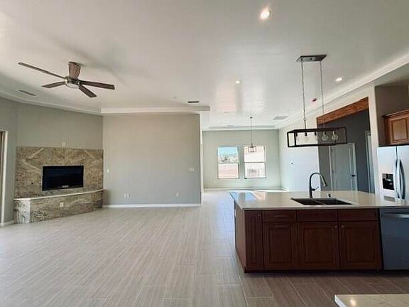 5th image of 39 Wildwood Dr