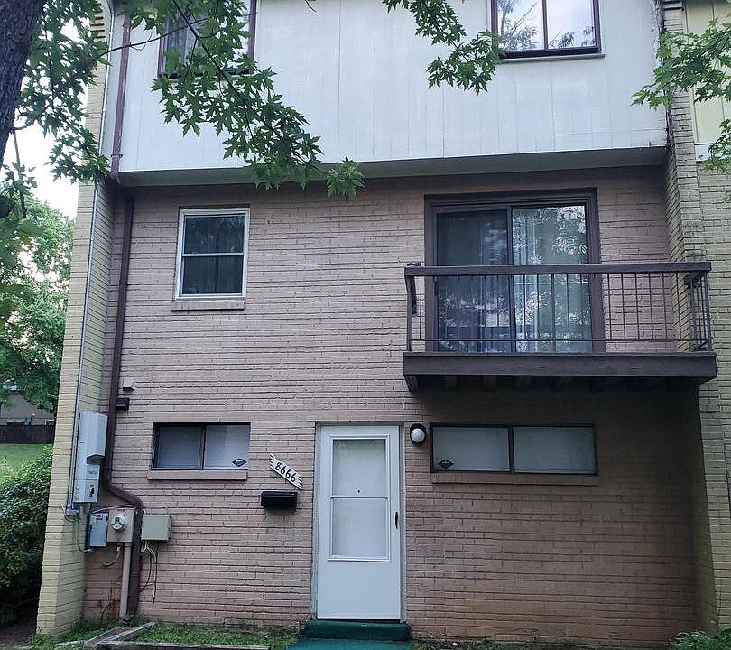 1st image of 8666 Brae Brooke Dr