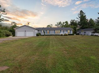 4227 S Fox Run, Remus, MI 49340