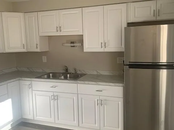 3323 E Grange Ave #2, Cudahy, WI 53110