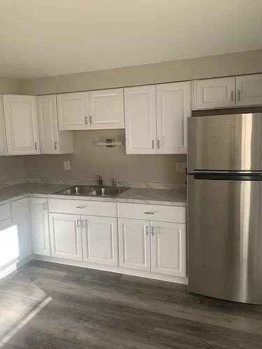 3323 E Grange Ave #2 Photo 1