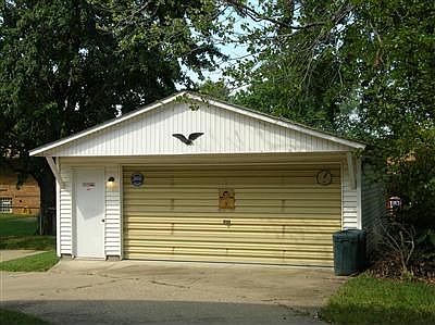 3rd image of 3386 Gayheart Ct