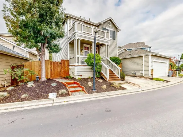 232 Mcnear Circle, Petaluma, CA 94952