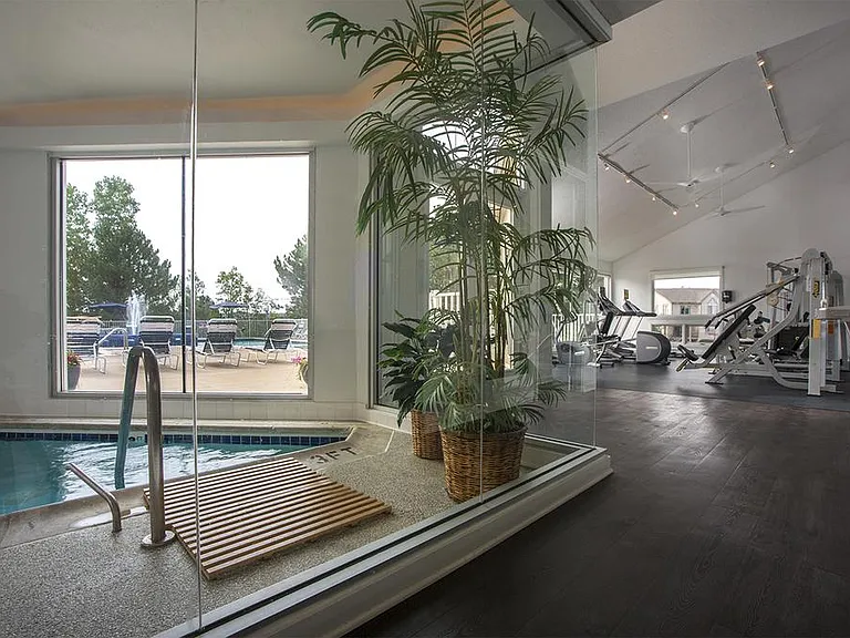 Briar Cove Apartments — Photo 8
