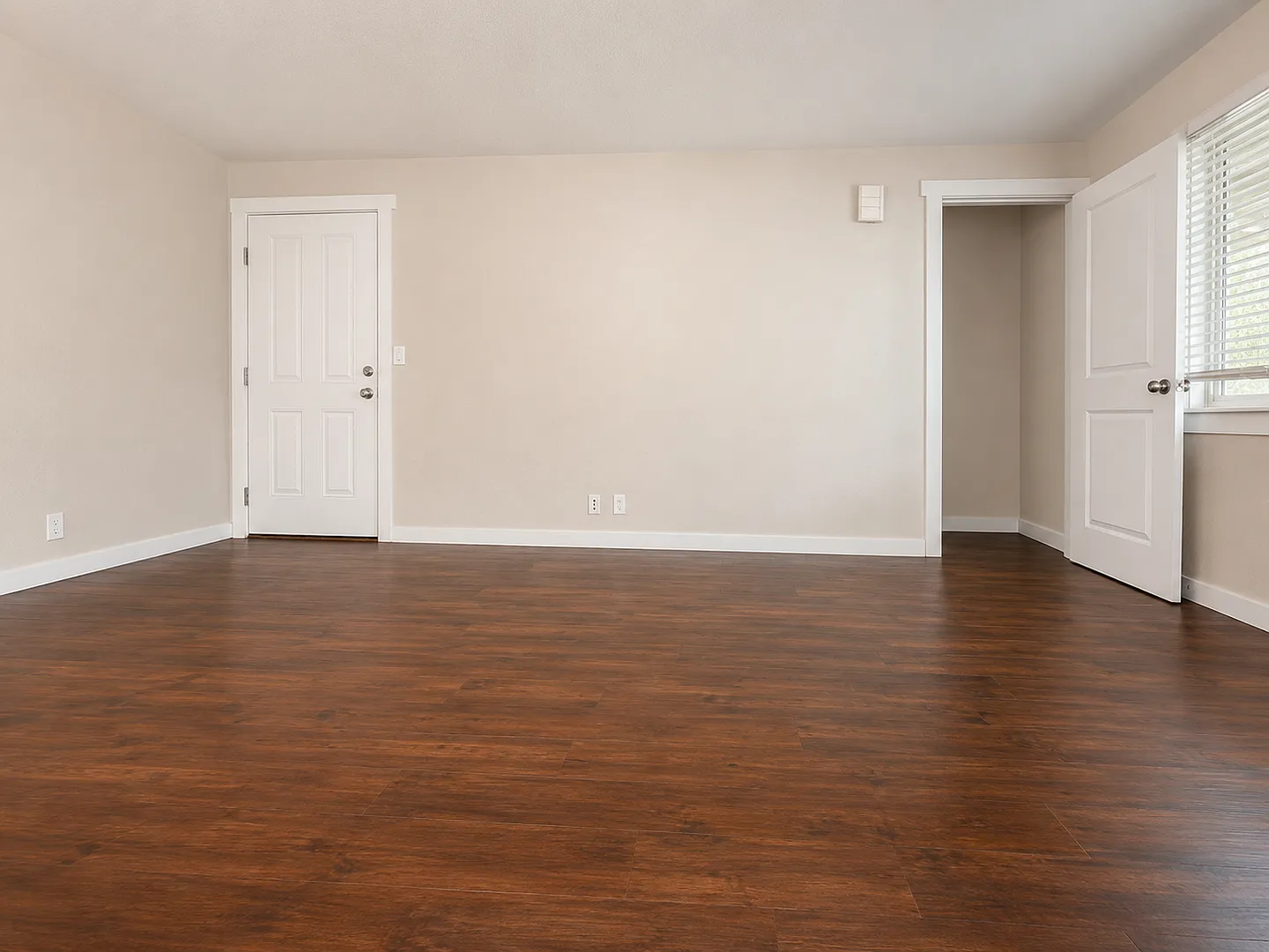Pl T Manzanita 4-Plex (Glc-003-M) — Photo 4