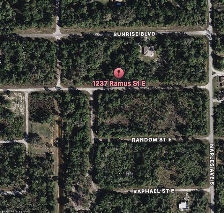 2nd image of 1237 Ramus St E