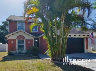 1714 Tarah Trace Dr, Brandon, FL 33510