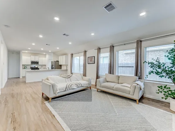 20897 Cropani Shadow Dr, New Caney, TX 77357