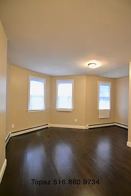 Rented by Rental Solutions Inc | media 21