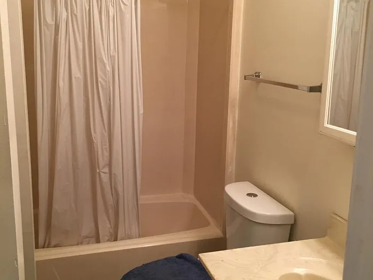 1302 Lakewood Dr #C — Photo 9