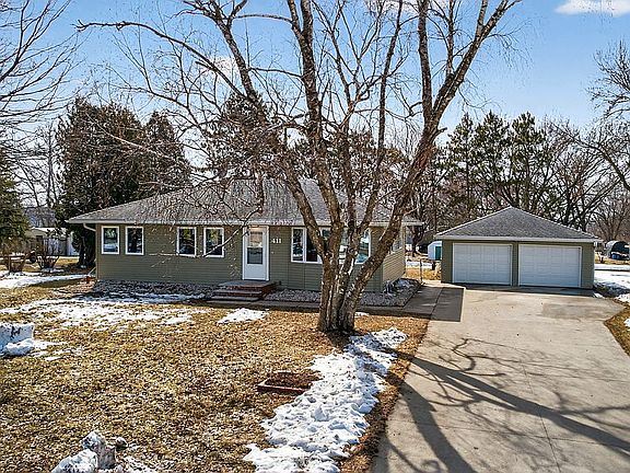 4th image of 411 Sunnydale Ln SE