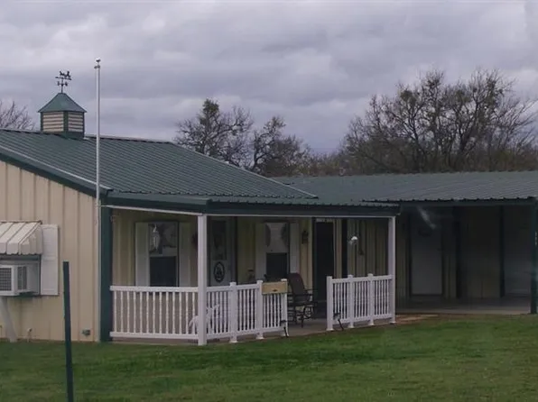 390 County Road 1627, Clifton, TX 76634