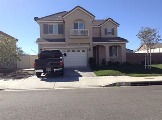 1667 W Carpenter St, Rialto, CA 92377