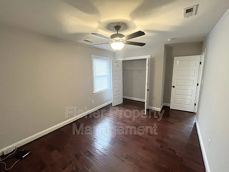 1411 Porter St #B — Photo 17