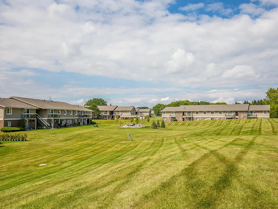 Glen Hills Apartments