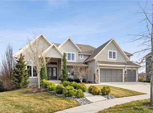 10307 W 172nd Ter, Overland Park, KS 66221