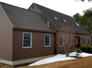 365 Ledge Rd, Yarmouth, ME 04096