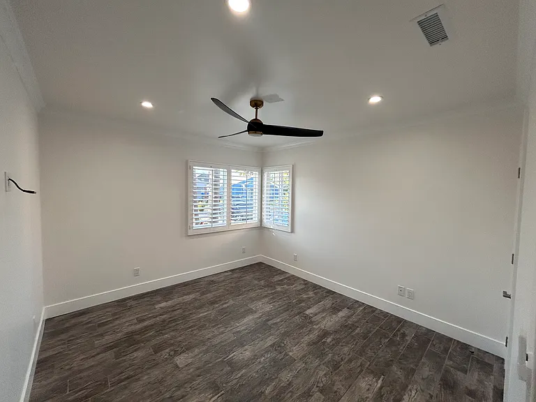 4940 W 123rd St — Photo 27