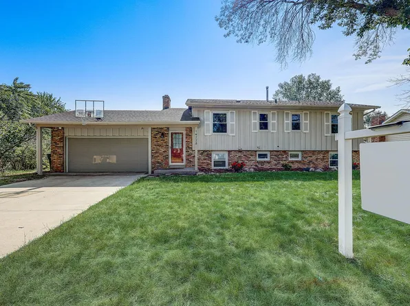 14228 Garrett Ave, Apple Valley, MN 55124