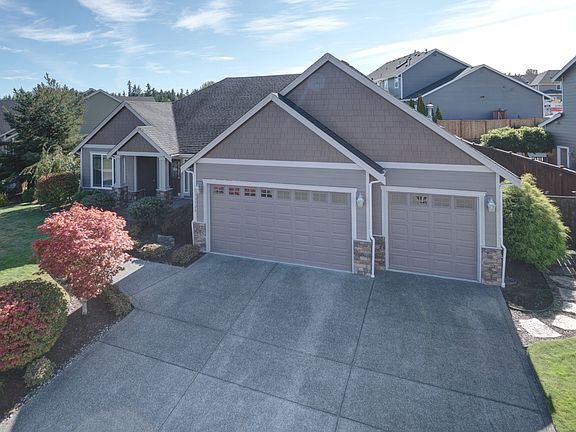 3rd image of 13520 171st St E