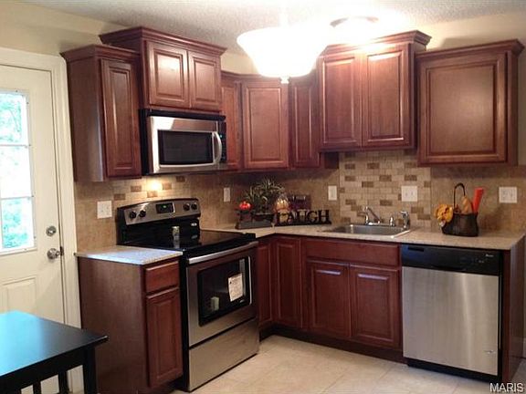 2nd image of 1082 Etherton Dr