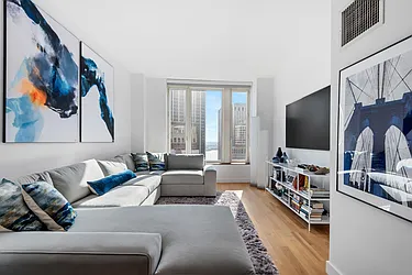 15 William Street, #32C