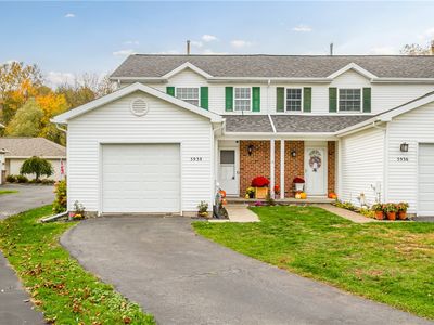 5938 Calm Lake Dr, Farmington, NY, 14425