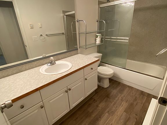 Large Bathroom