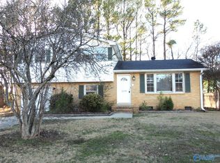 11238 Hillwood Dr SE, Huntsville, AL 35803