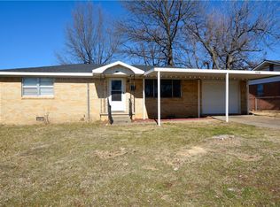 1104 Rhodes Ave, Springdale, AR 72764